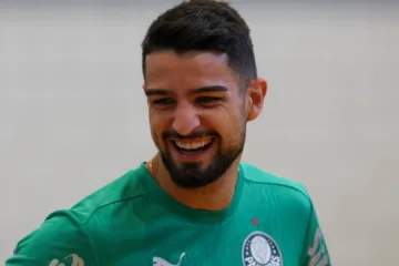 Palmeiras pode ter Mauricio e Flaco López na escalação contra o Inter Miami no Mundial; Aníbal Moreno é baixa