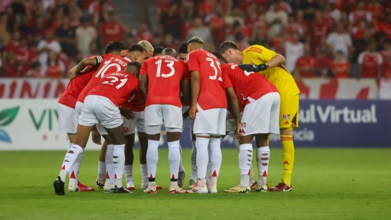 Internacional discute mudanças no elenco e tem Kaique Rocha e mais três possíveis saídas na janela de transferências