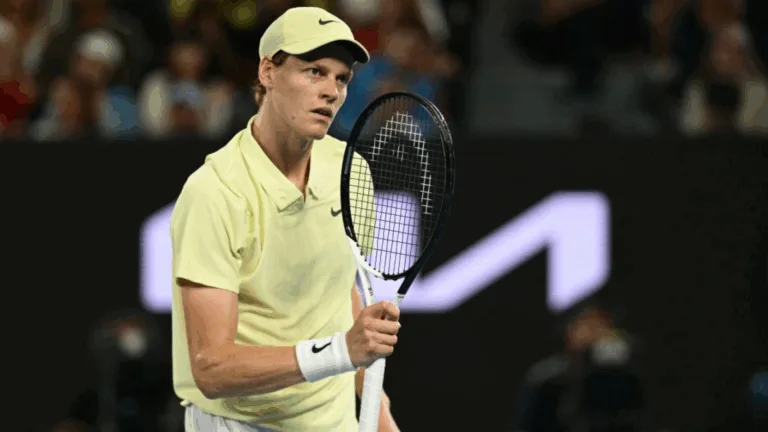 Jannik Sinner revela bastidores da derrota para Carlos Alcaraz em Roland Garros: “Passei noites sem dormir”