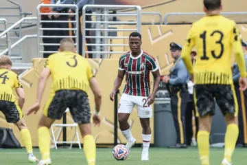 Arias manda recado a europeus após estreia do Fluminense no Mundial de Clubes: “Erro subestimar sul-americanos”