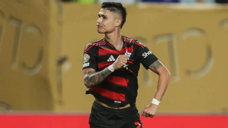 Zico sinaliza Luiz Araújo como trunfo do Flamengo no Mundial de Clubes: “Filipe Luís confia nele”