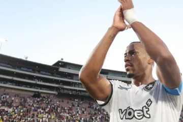 Marlon Freitas ignora polêmica e revela papo com Vitinha após PSG x Botafogo no Mundial: “Falou comigo e pediu desculpas”