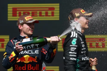 Fórmula 1 hoje: Verstappen supera Schumacher em total de pódios por uma escuderia; Hamilton é o recordista