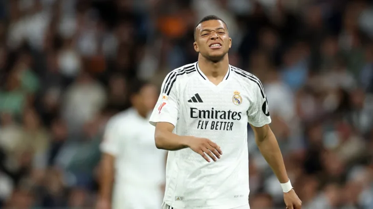 Mbappé é internado e torcedores projetam eliminação precoce do Real Madrid: “Um brasileiro será campeão mundial” Mbappé é internado e torcedores projetam eliminação precoce do Real Madrid: “Um brasileiro será campeão mundial”
