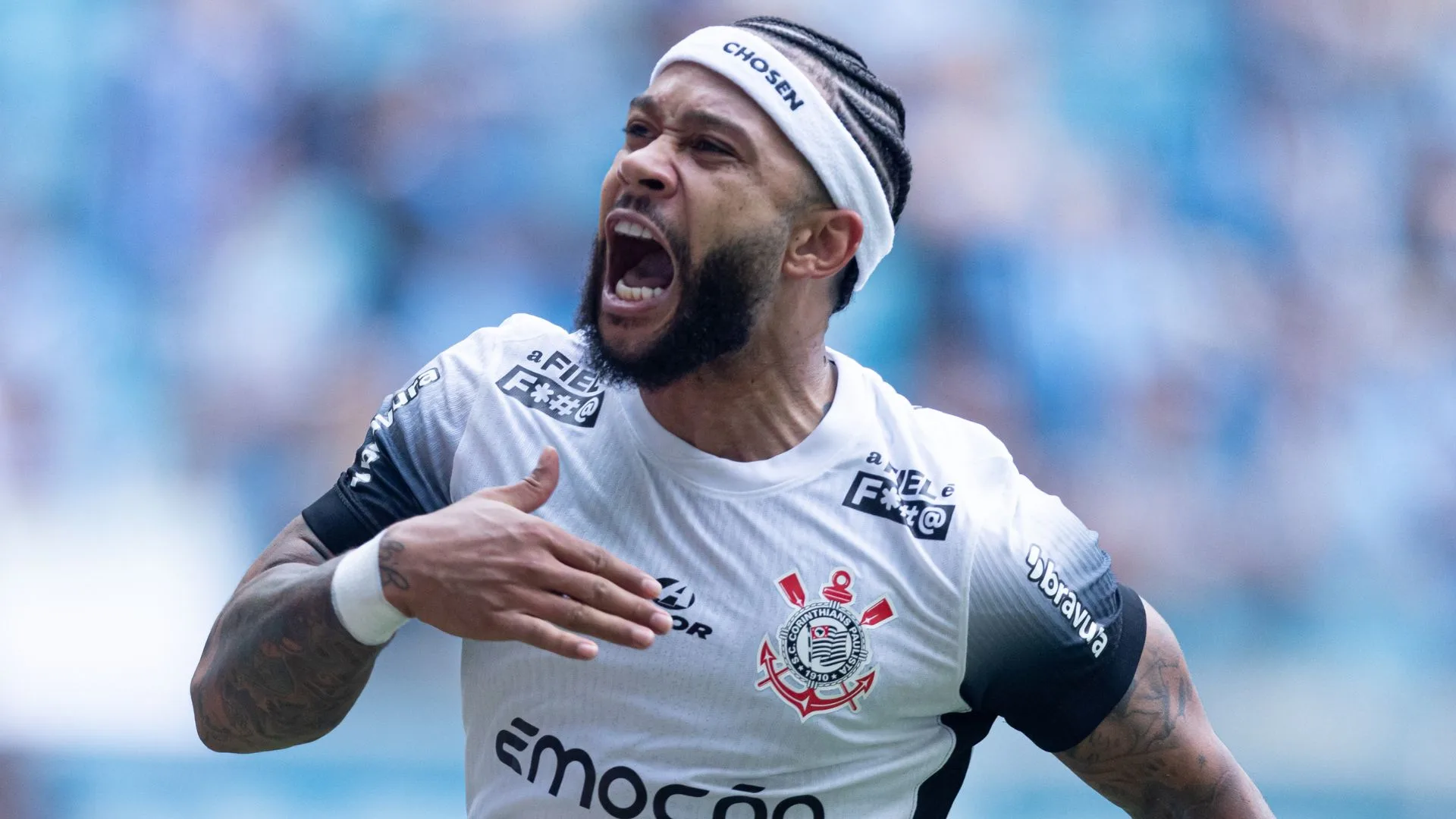 Rivellino reprova “descanso” para Depay, Carrillo e Martínez no Corinthians: “Pode jogar um tempo”