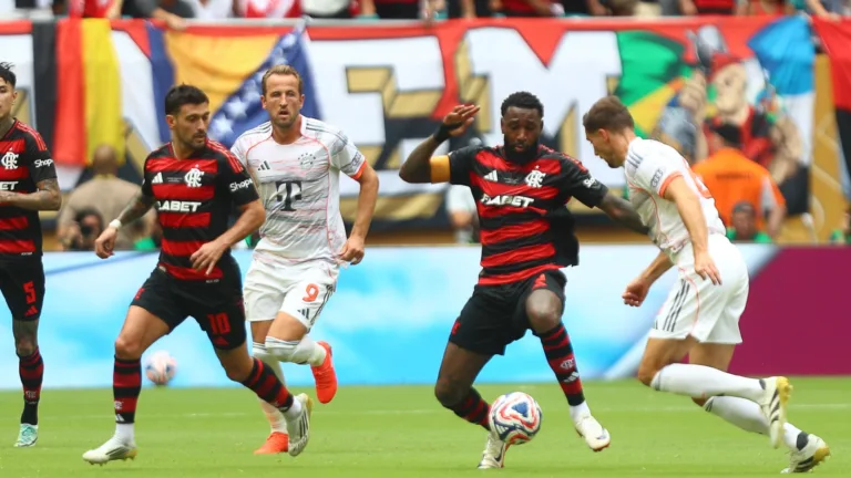 Mundial de Clubes hoje: Flamengo perde para o Bayern e PSG elimina time de Messi (29/06)