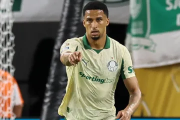Murilo sofre lesão no duelo com o Inter Miami no Mundial de Clubes e Palmeiras reavalia o jogador