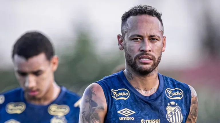 Casagrande se revolta após Neymar dizer que ainda vive o auge da carreira: “A síndrome do Peter Pan”
