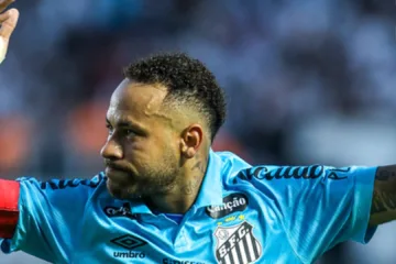 Craque Neto compara Neymar com Messi e Cristiano Ronaldo: “Fica em terceiro”