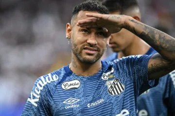 Arnaldo Ribeiro critica desempenho de Neymar no Santos: “Nunca tentou ser profissional”