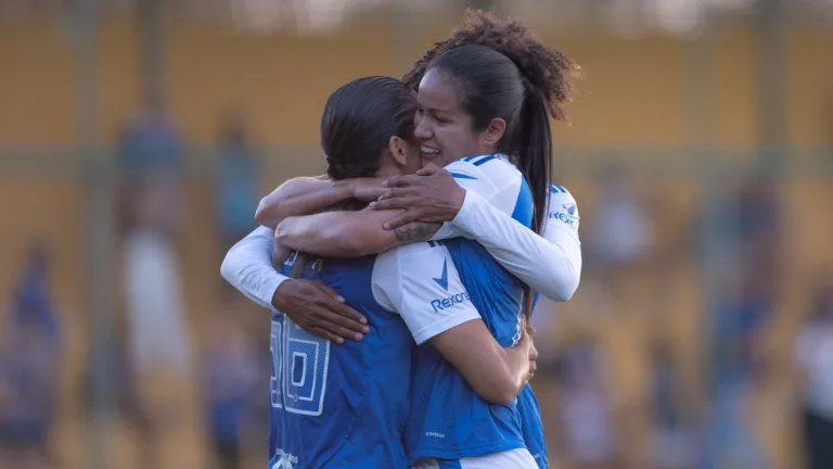 Cruzeiro x 3B da Amazônia: onde assistir, escalações e retrospecto do jogo do Brasileirão Feminino