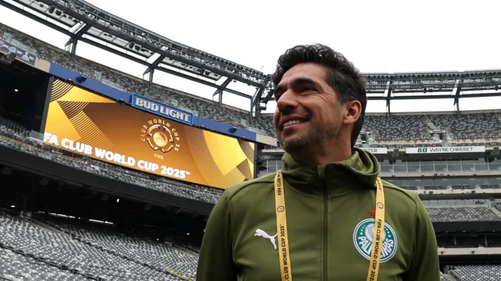 Milton Neves define Palmeiras como um time ‘nível Europa’ na América do Sul: “Brigaria pelo título em Portugal e na Itália” Milton Neves define Palmeiras como um time ‘nível Europa’ na América do Sul: “Brigaria pelo título em Portugal e na Itália”