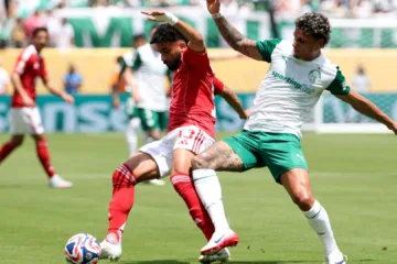 Rizek, Villani e Djalminha opinam sobre interrupção em Palmeiras x Al-Ahly: “Sol brilhando. É muito estranho”