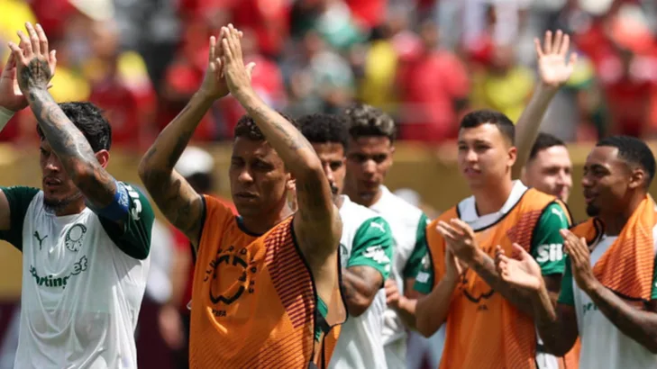 Torcedores têm rituais para o Palmeiras vencer Messi no Mundial de Clubes: “Não comer carne de porco hoje” Torcedores têm rituais para o Palmeiras vencer Messi no Mundial de Clubes: “Não comer carne de porco hoje”