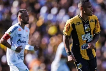 Zagueiro Patrick é especulado no Corinthians e Nicola repercute: “Com aprovação de Dorival Júnior”