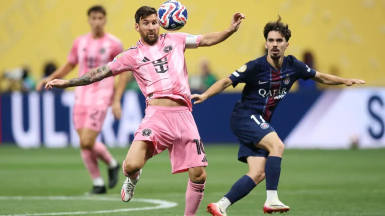 PSG neutraliza Messi, goleia Inter Miami e garante vaga nas quartas do Mundial de Clubes