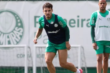 Raphael Veiga vê experiência como fator para ajudar Palmeiras na Copa do Mundo de Clubes