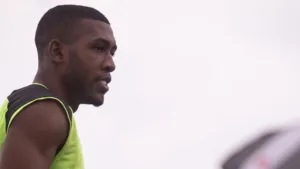 Vasco vai contar com o retorno de Rayan para partida contra o São Paulo pelo Brasileirão