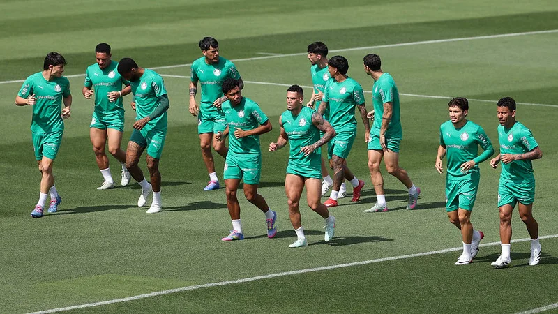 Nicola vê grandes chances de reformulação de elenco do Palmeiras após Mundial de Clubes