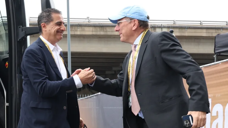 John Textor abre o jogo e explica demissão de Renato Paiva no Botafogo: “Palmeiras não é o PSG”