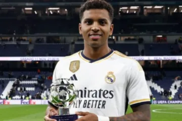 Rodrygo perde espaço no Real Madrid e declaração de Xabi Alonso deixa futuro do brasileiro em aberto