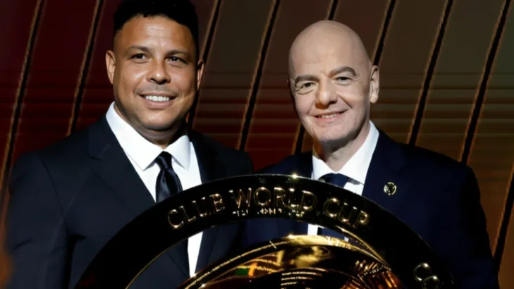 Ronaldo ignora Flamengo e diz que Palmeiras é favorito no Mundial de Clubes: “Maior potencial de surpreender” Ronaldo ignora Flamengo e diz que Palmeiras é favorito no Mundial de Clubes: “Maior potencial de surpreender”
