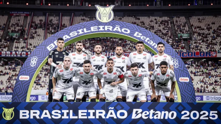 Santos economiza mais de R$ 2 milhões por mês com saídas e Nicola detalha postura do Peixe no mercado Santos economiza mais de R$ 2 milhões por mês com saídas e Nicola detalha postura do Peixe no mercado