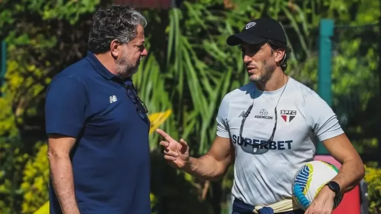 São Paulo quer reduzir folha salarial após crise financeira e prevê ‘faxina’ no elenco; Luan é um possibilidade, diz Nicola