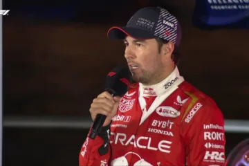 Sergio Pérez pode voltar à Fórmula 1, diz empresário do piloto: “Sei que tem várias opções”