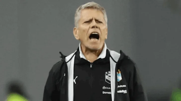 Técnicos brasileiros campeões do Mundial de Clubes da FIFA estão aposentados, desempregados ou no exterior Técnicos brasileiros campeões do Mundial de Clubes da FIFA estão aposentados, desempregados ou no exterior