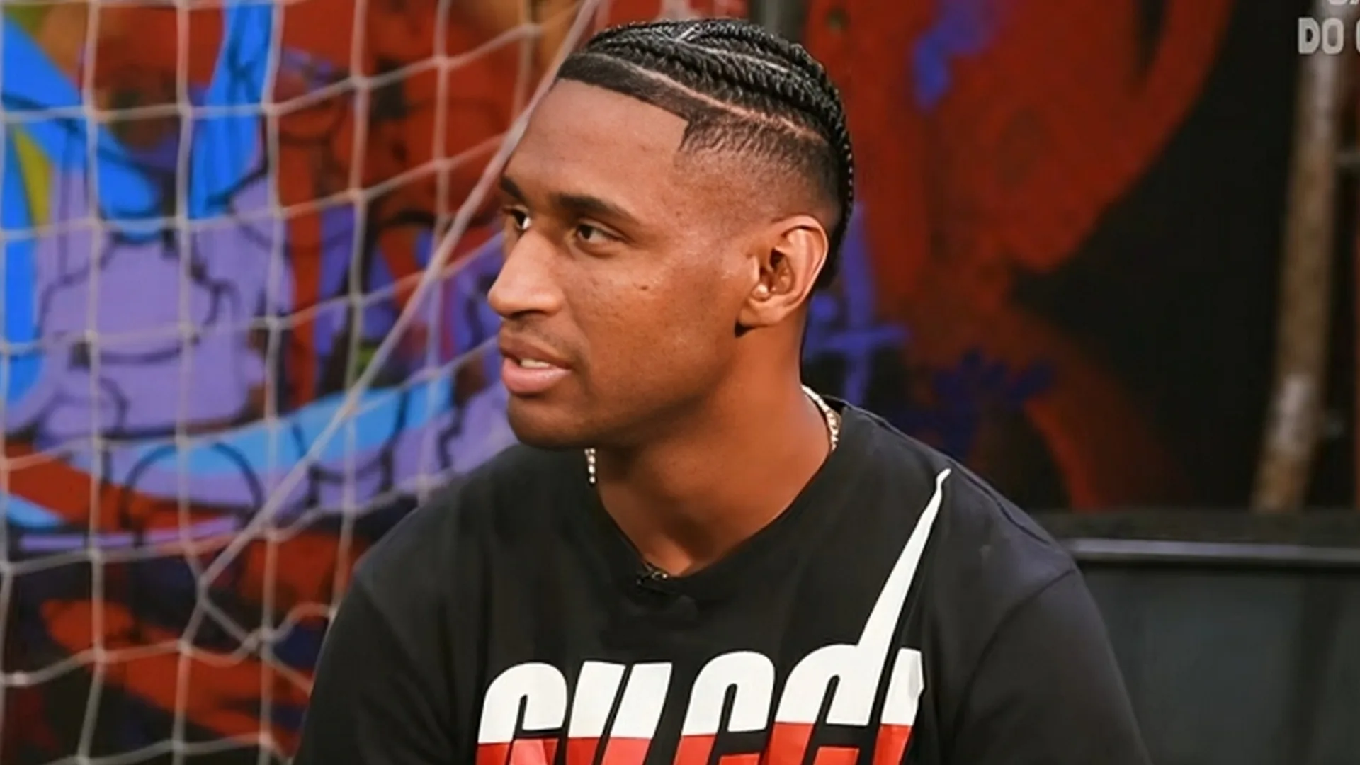 Cruzeiro demonstra interesse em Tetê, ex-Grêmio, mas Nicola alerta torcedores: “Chance zero de vir pro Brasil”