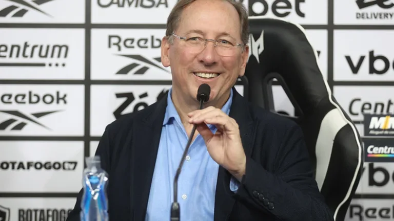 John Textor diz que Botafogo não estará ‘intimidado’ na Copa do Mundo de Clubes