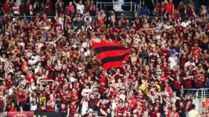 Flamengo ironiza post do Vasco na web antes de clássico contra Botafogo: “Tem alguém querendo ser eu”