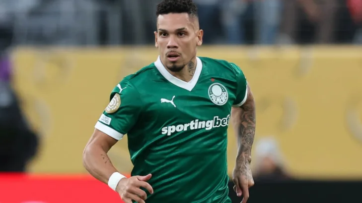 Abel Ferreira confirma que Paulinho passará por uma nova cirurgia após o Mundial Abel Ferreira confirma que Paulinho passará por uma nova cirurgia após o Mundial
