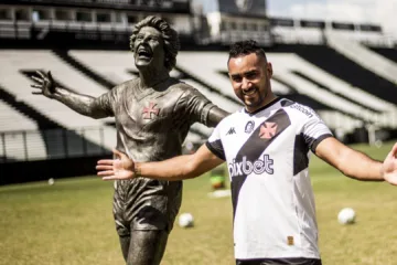 Com saída de Payet, Vasco tem ainda 14 jogadores contratados durante a era 777 Partners