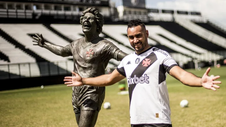 Com saída de Payet, Vasco tem ainda 14 jogadores contratados durante a era 777 Partners Com saída de Payet, Vasco tem ainda 14 jogadores contratados durante a era 777 Partners