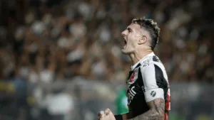 Fernando Diniz elogia Vegetti e admite desconhecer parcialmente o elenco do Vasco