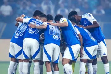 Vitória x Cruzeiro: prováveis escalações, desfalques e onde assistir ao jogo do Brasileirão