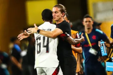 Torcedores do Flamengo cobram presença de Wallace Yan contra o Bayern de Munique: “Ele tem muita estrela”