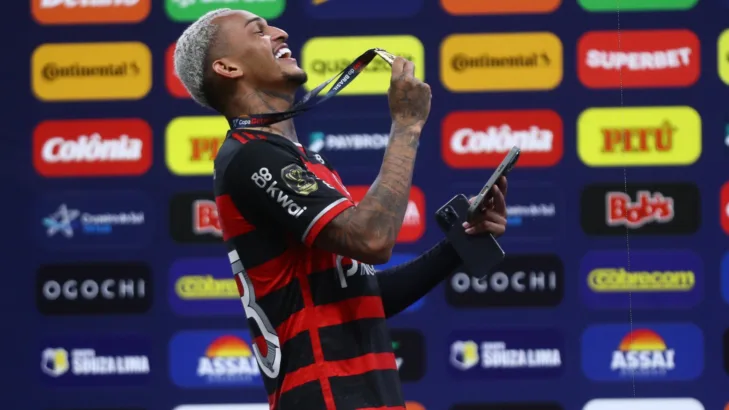 Nicola esclarece interesse do Brighton em Wesley, do Flamengo: “Estamos falando de R$ 148 milhões” Nicola esclarece interesse do Brighton em Wesley, do Flamengo: “Estamos falando de R$ 148 milhões”
