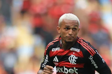 Juventus fará proposta por Wesley, do Flamengo, e torcida reage: “Vende logo antes que vejam ele jogando”