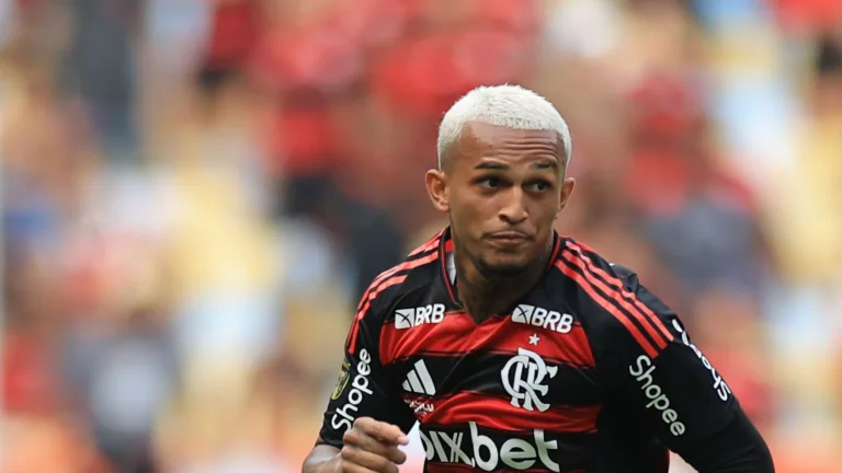 Juventus fará proposta por Wesley, do Flamengo, e torcida reage: “Vende logo antes que vejam ele jogando”