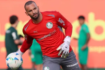 Luis Roberto não cogita Rossi e elege Weverton, do Palmeiras, como melhor goleiro dos brasileiros no Mundial