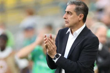 Zinho pede atenção com Vitinha antes de PSG x Botafogo no Mundial de Clubes: “Ponto mais forte do time”