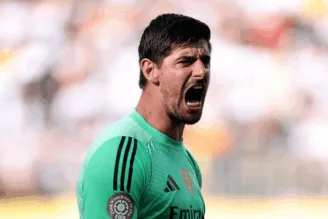 Internet enlouquece com atuação de Courtois contra Borussia Dortmund: "Impediu o maior empate da história dos Mundiais"