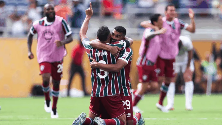 Cappellanes dispensa fazer média com torcedores e é sincero sobre Mundial de Clubes: “Eu não acreditava no Fluminense” Cappellanes dispensa fazer média com torcedores e é sincero sobre Mundial de Clubes: “Eu não acreditava no Fluminense”