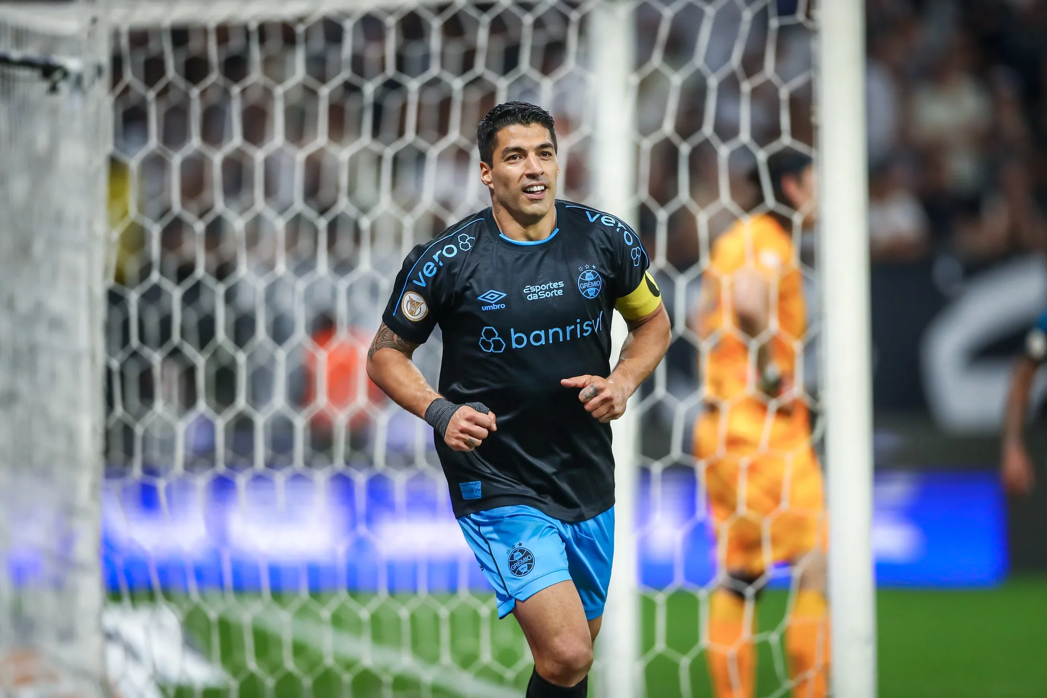 Torcida do Grêmio especula futuro de Suárez após possível saída do Inter Miami: “Uma baita história”