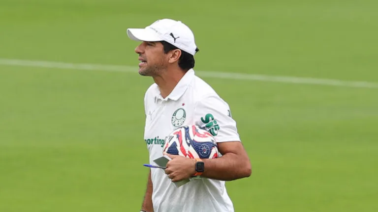 Massini analisa probabilidades de classificação do Palmeiras no Mundial de Clubes: “Pegar o melhor” 