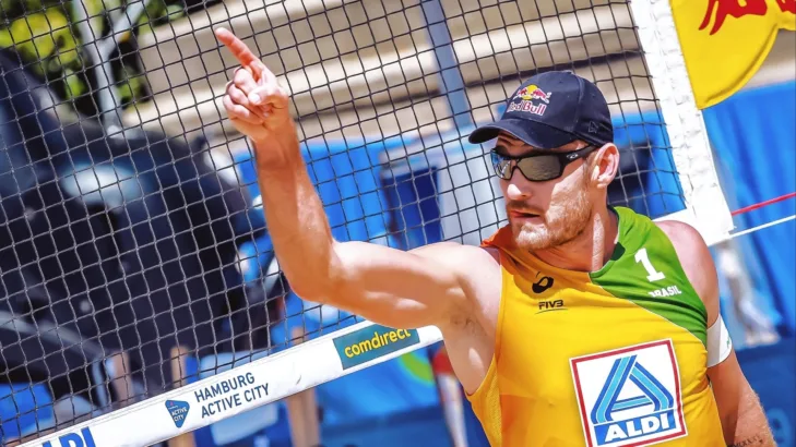 Campeão olímpico no vôlei de praia, Alison anuncia aposentadoria: “Fui muito além do que poderia imaginar” Campeão olímpico no vôlei de praia, Alison anuncia aposentadoria: “Fui muito além do que poderia imaginar”