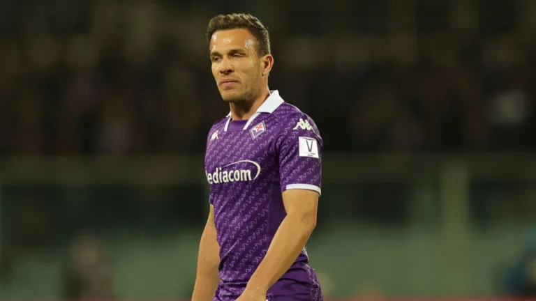 Grêmio pode fechar com Wendel e Arthur ainda em 2025 e torcedores cobram: “E para as laterais?”